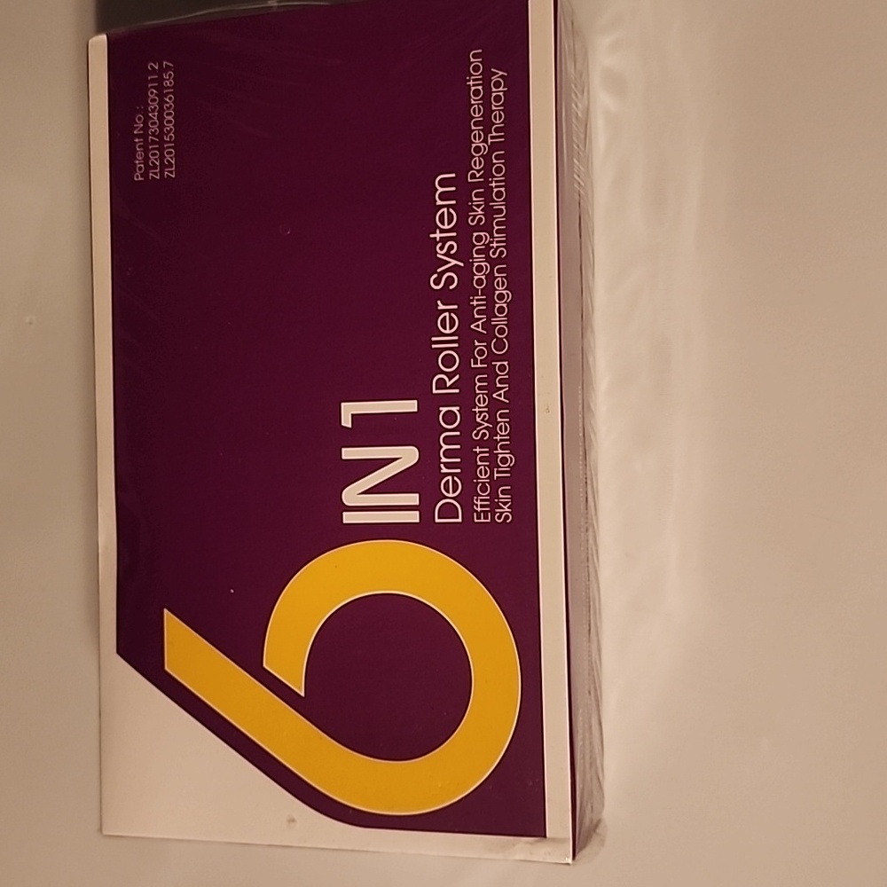 6 In 1 Derma Roller System